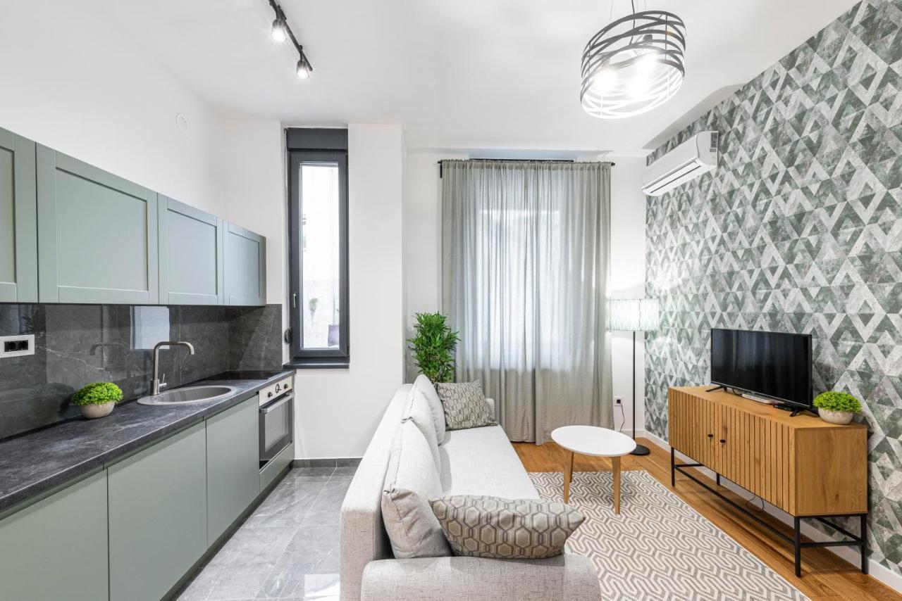 Vertigo One Bedroom Apartment-Free Private Parking Novi Sad Exterior photo